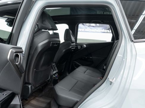 Used 2026 BMW X3 M50 AWD/4WD image 16