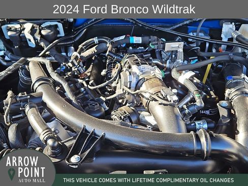 Used 2024 Ford Bronco Wildtrak image 14