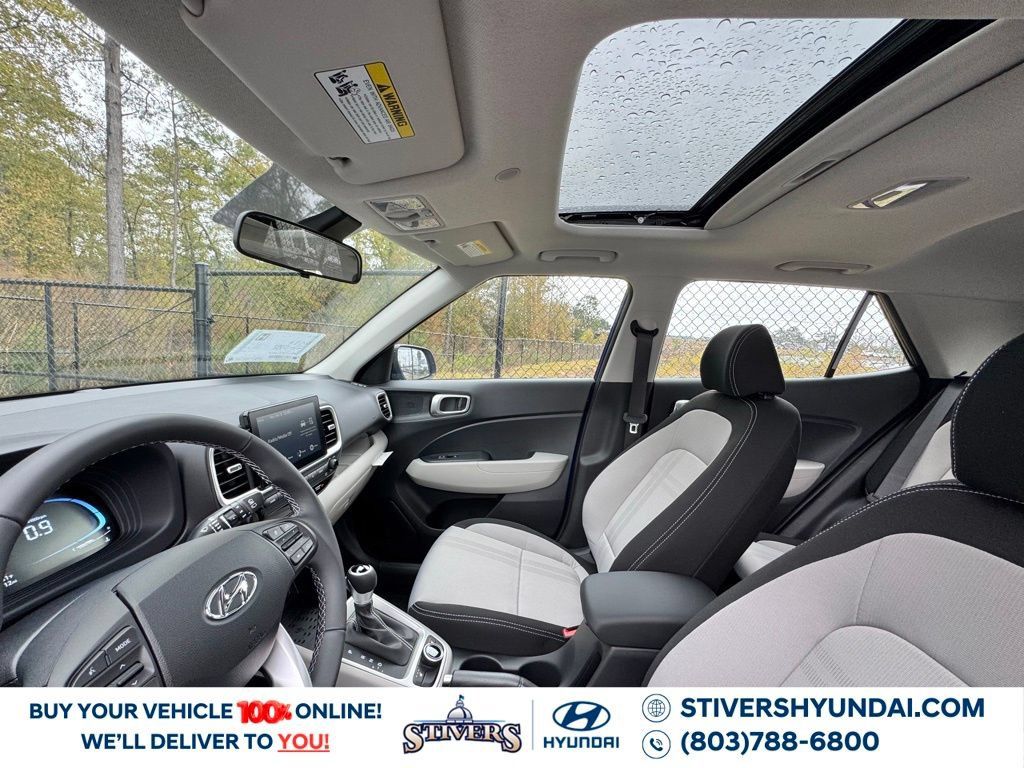 Certified 2026 Hyundai Venue SEL FWD image 17