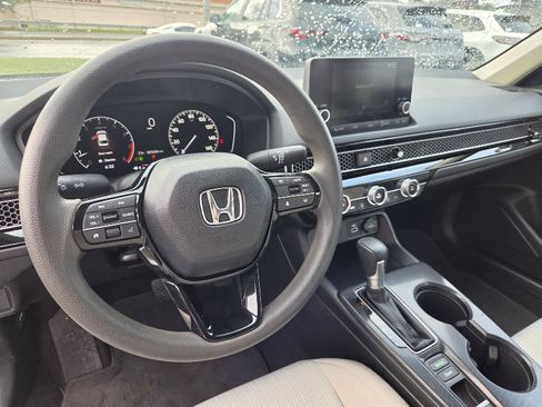 Used 2023 Honda Civic LX image 8