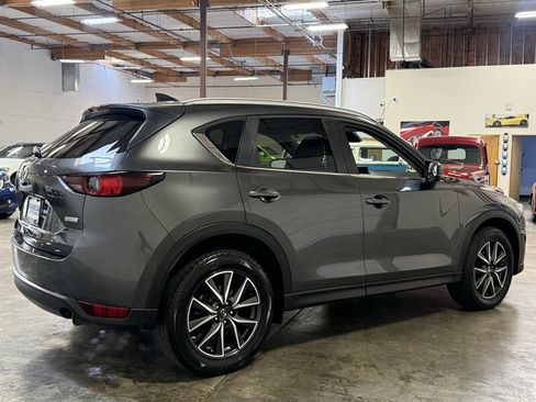 Used 2018 MAZDA CX-5 Touring w/ Preferred Equipment Package AWD/4WD image 7