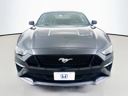 Used 2020 Ford Mustang GT RWD image 2