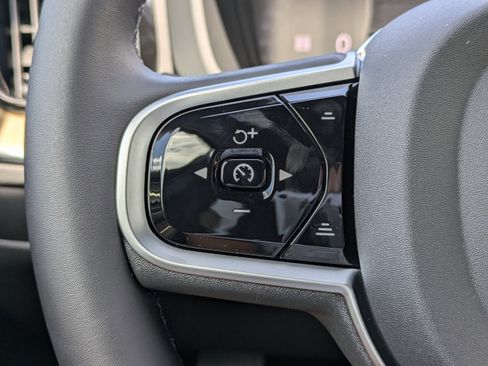 New 2026 Volvo XC60 T8 Core image 24