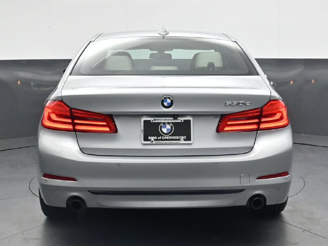Used 2018 BMW 530e RWD image 5