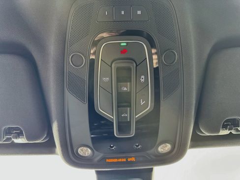 Used 2019 Audi Q7 3.0T Premium Plus w/ Premium Plus Package AWD/4WD image 30
