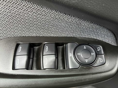 Used 2021 Chevrolet TrailBlazer LT w/ LPO, Blackout Package AWD/4WD image 15
