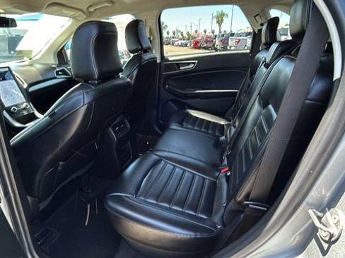 Certified 2024 Ford Edge SEL AWD/4WD image 15