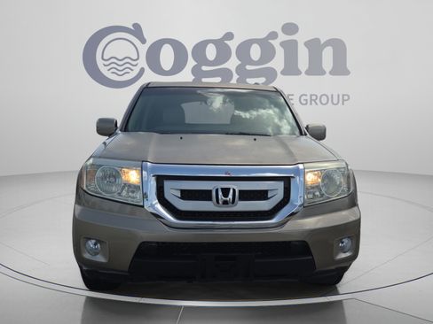Used 2010 Honda Pilot Touring image 8