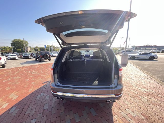 Used 2025 Lincoln Aviator Reserve w/ Illumination Package RWD image 33