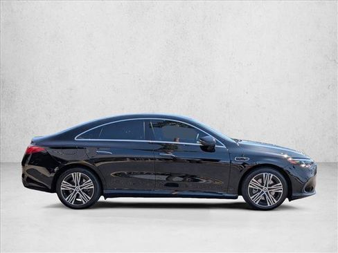 Used 2026 Mercedes-Benz CLA 350 image 4