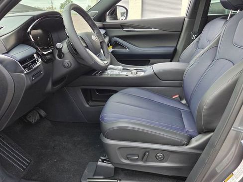 New 2026 INFINITI QX60 Sport w/ Dark Cargo Package image 11