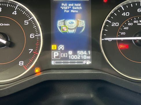 Used 2020 Subaru Crosstrek 2.0i Limited w/ Moonroof Package w/Navigation AWD/4WD image 26