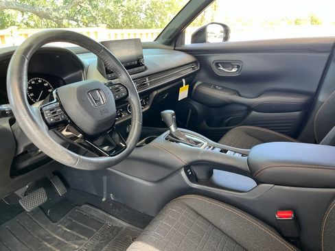 Certified 2024 Honda HR-V Sport image 19