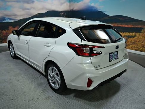 Used 2024 Subaru Impreza 2.0i image 11