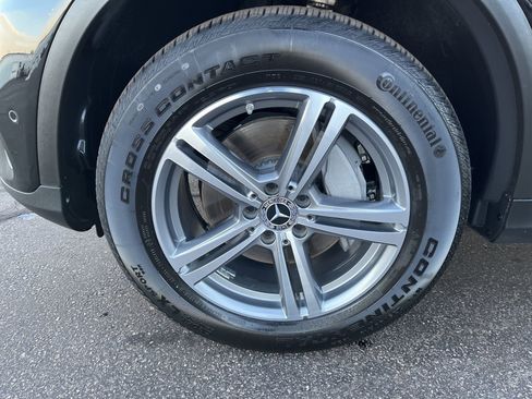 Used 2022 Mercedes-Benz GLC 300 4MATIC image 9