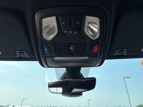 Used 2023 RAM 1500 Big Horn AWD/4WD image 39
