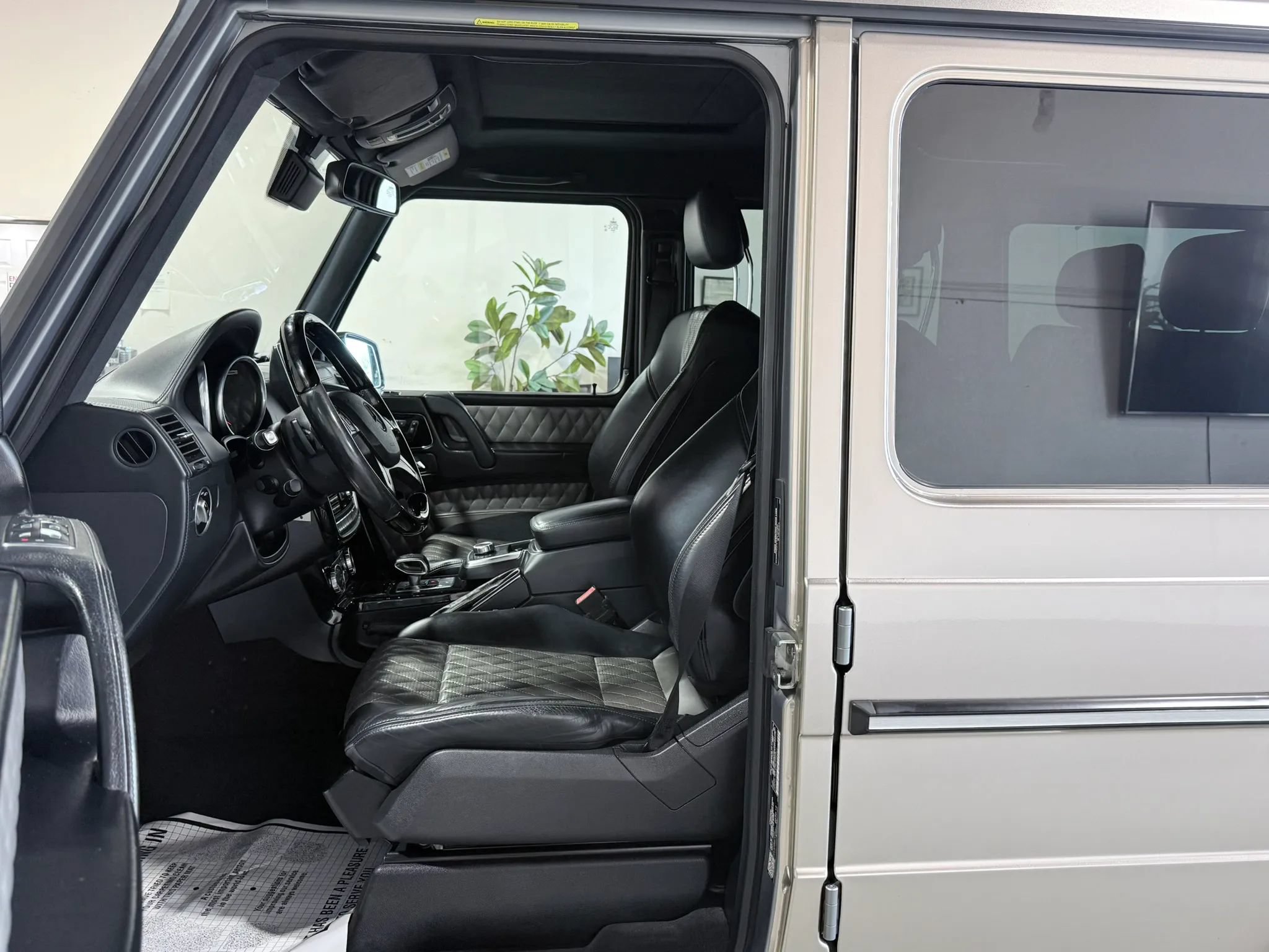 Used 2016 Mercedes-Benz G 63 AMG 4MATIC image 15