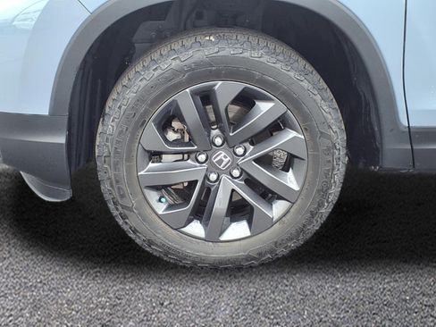 Certified 2023 Honda Ridgeline Sport image 13