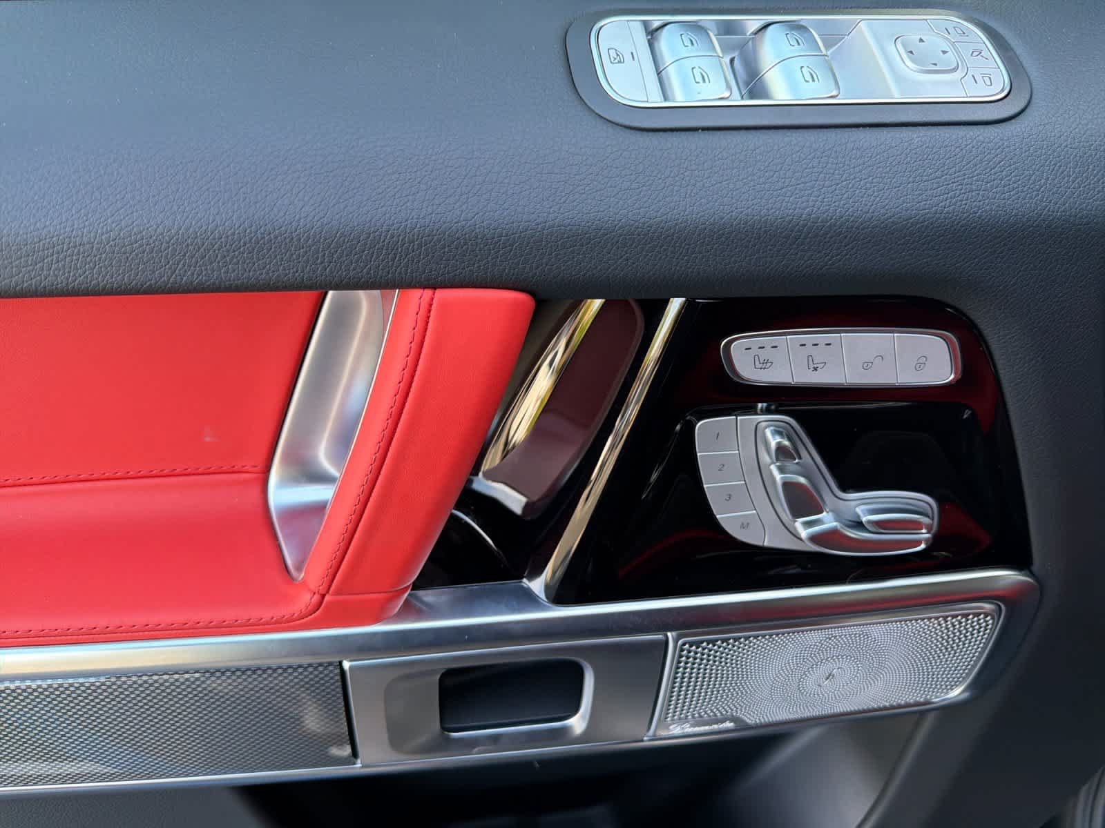 New 2027 Mercedes-Benz G 580 e image 10