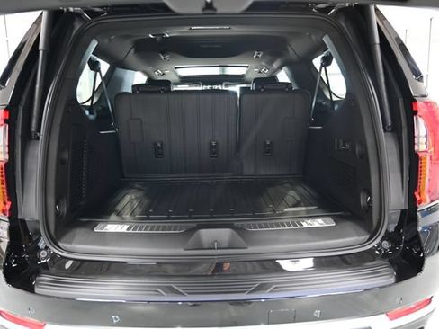 New 2026 GMC Yukon XL Denali w/ Denali Reserve Package AWD/4WD image 34