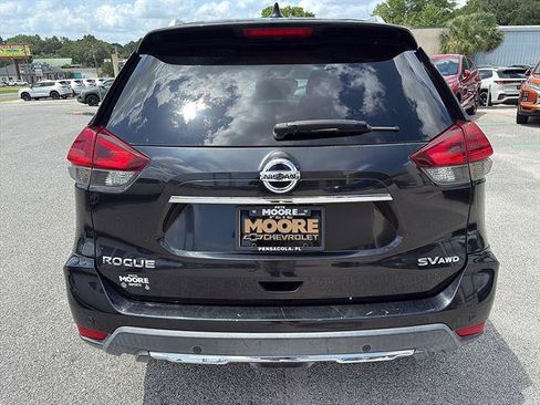 Used 2020 Nissan Rogue SV AWD/4WD image 7