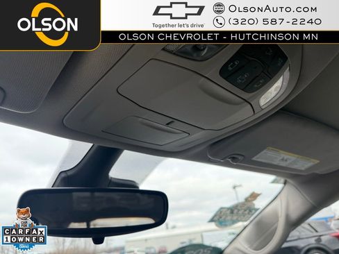 Used 2024 Chrysler Pacifica Touring-L image 27