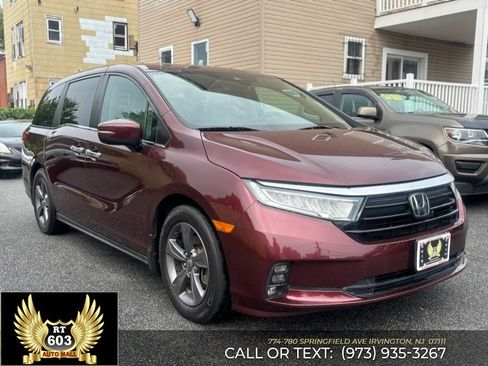 Used 2021 Honda Odyssey EX image 3