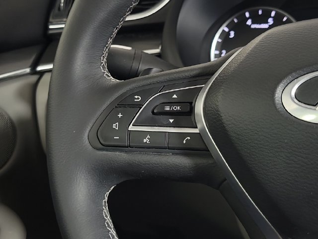 Certified 2025 INFINITI QX50 Luxe AWD/4WD image 47