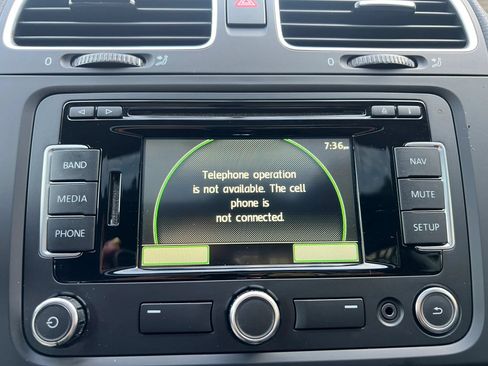 Used 2012 Volkswagen Golf TDI FWD image 26