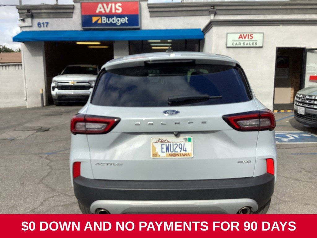 Used 2025 Ford Escape Active AWD/4WD image 4
