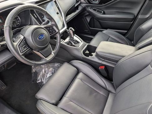 Used 2024 Subaru Outback Limited image 11