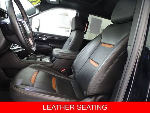 Used 2024 GMC Sierra 2500 AT4 w/ AT4 Premium Plus Package AWD/4WD image 2