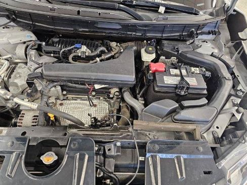Used 2020 Nissan Rogue S AWD/4WD image 36
