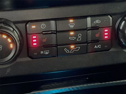 Used 2019 Ford F150 XLT w/ Equipment Group 302A Luxury image 23