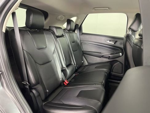 Used 2022 Ford Edge Titanium w/ Equipment Group 301A image 32
