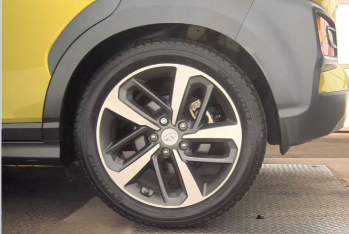 Used 2019 Hyundai Kona Ultimate FWD image 14