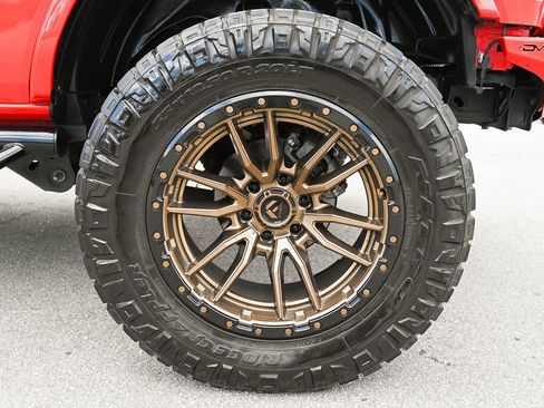 Used 2023 Ford Bronco Outer Banks AWD/4WD image 17