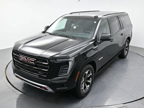 Used 2025 GMC Yukon XL AT4 Ultimate w/ LPO, Floor Liner Package image 39