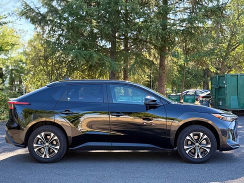 Certified 2025 Toyota bZ4X AWD w/ Weather Package image 6