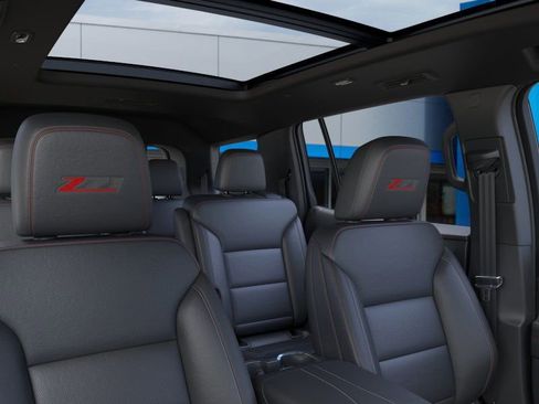 New 2026 Chevrolet Traverse Z71 image 24