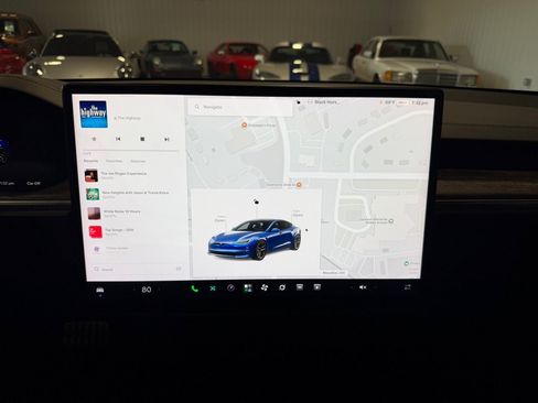 Used 2021 Tesla Model S Long Range AWD/4WD image 38