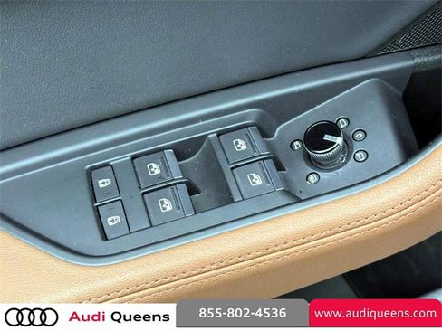 Certified 2021 Audi e-tron Premium image 15