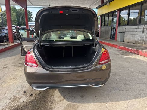 Used 2017 Mercedes-Benz C 300 Sedan image 14
