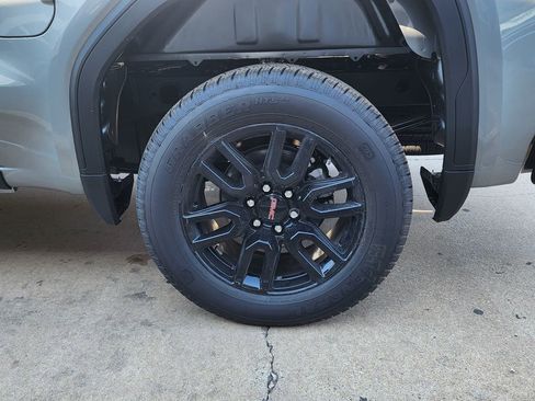 New 2026 GMC Sierra 1500 Elevation image 51