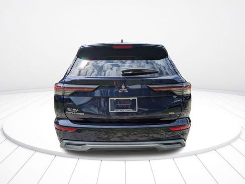 New 2026 Mitsubishi Outlander SEL FWD image 5