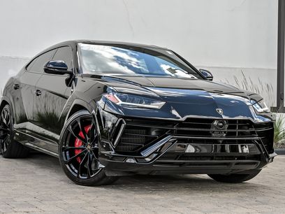 Used 2024 Lamborghini Urus S