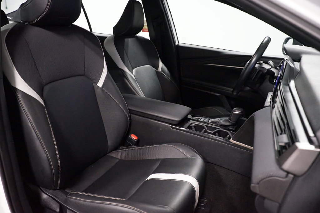Certified 2025 Toyota Camry SE FWD image 28