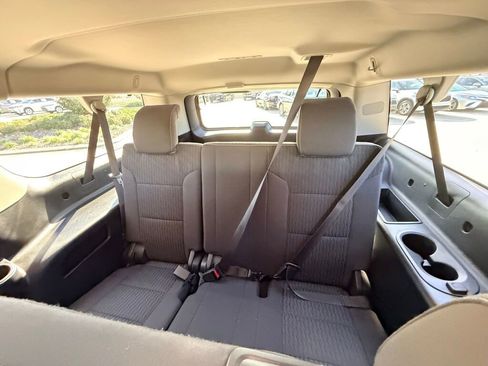 Used 2019 GMC Yukon XL SLE w/ Convenience Package image 21