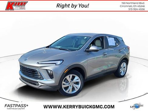 Used 2024 Buick Encore GX Preferred w/ Comfort Package AWD/4WD image 1