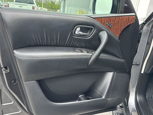 Used 2019 Nissan Armada SL w/ Premium Package image 14